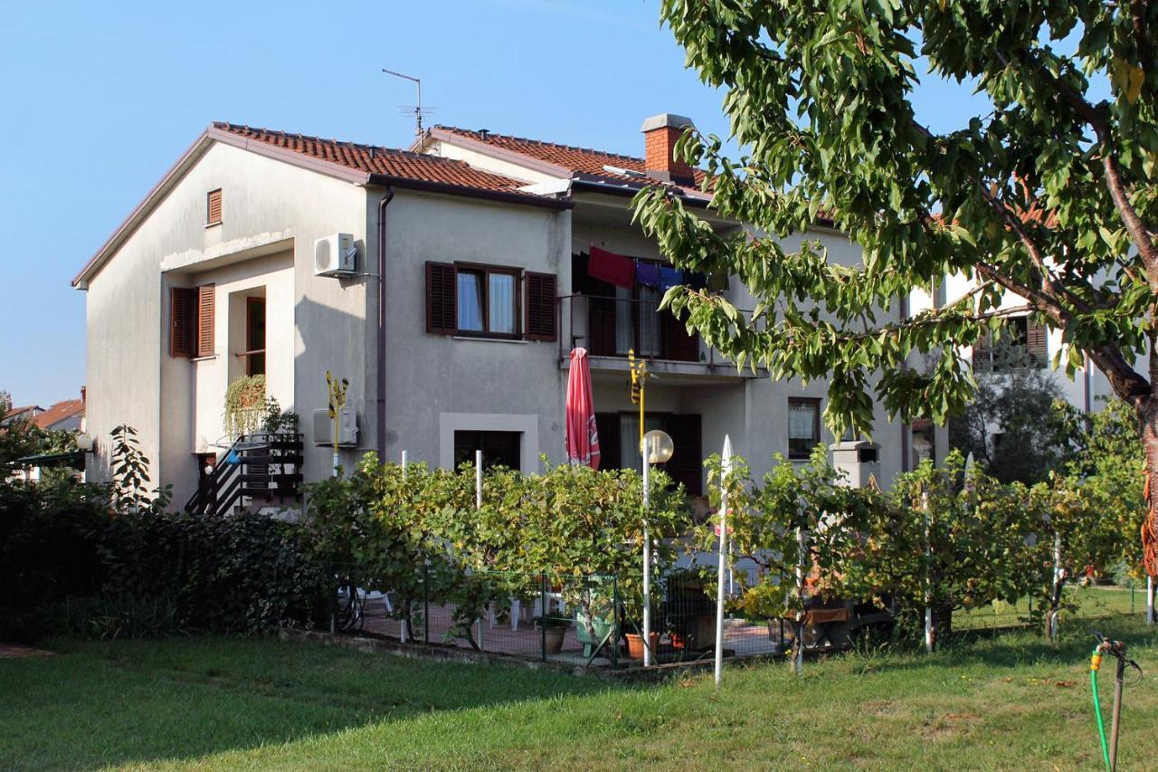 Apartments With A Parking Space Umag - 7109 외부 사진